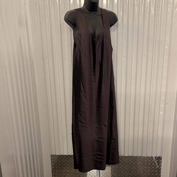 NWT Future Collective Elegant Black Sleeveless Maxi Dress Plus Size 1X - Picture 1 of 7